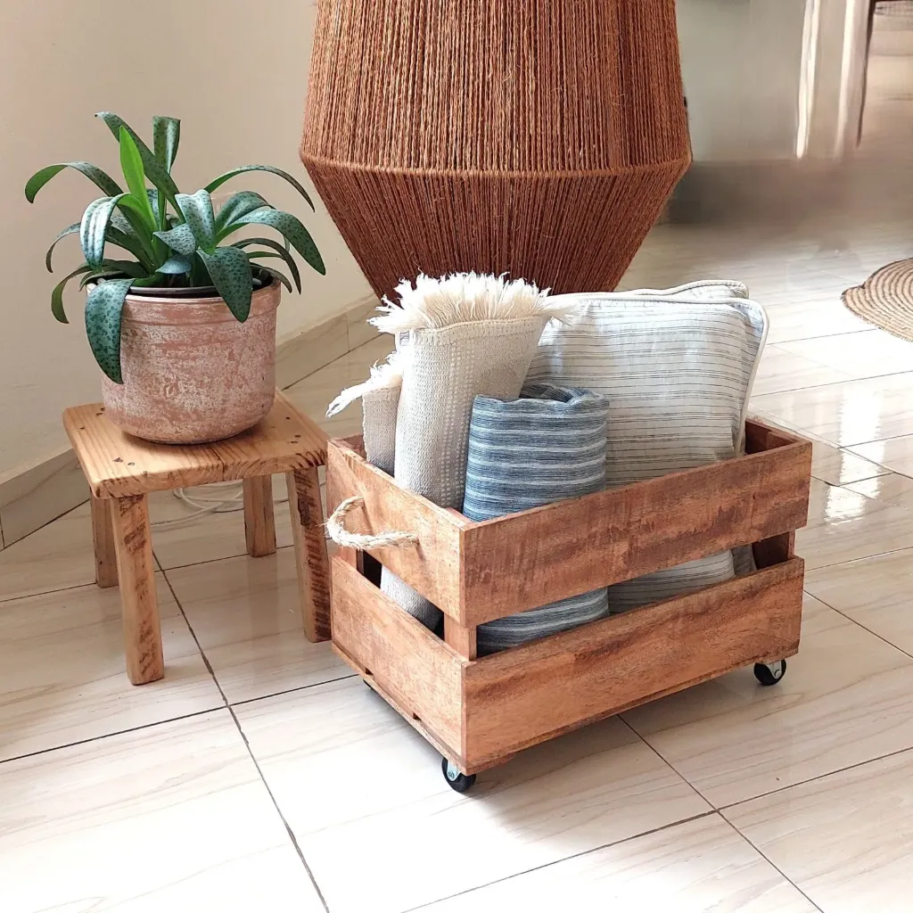 Storage Crate 'Jumbo on Wheels' (White)