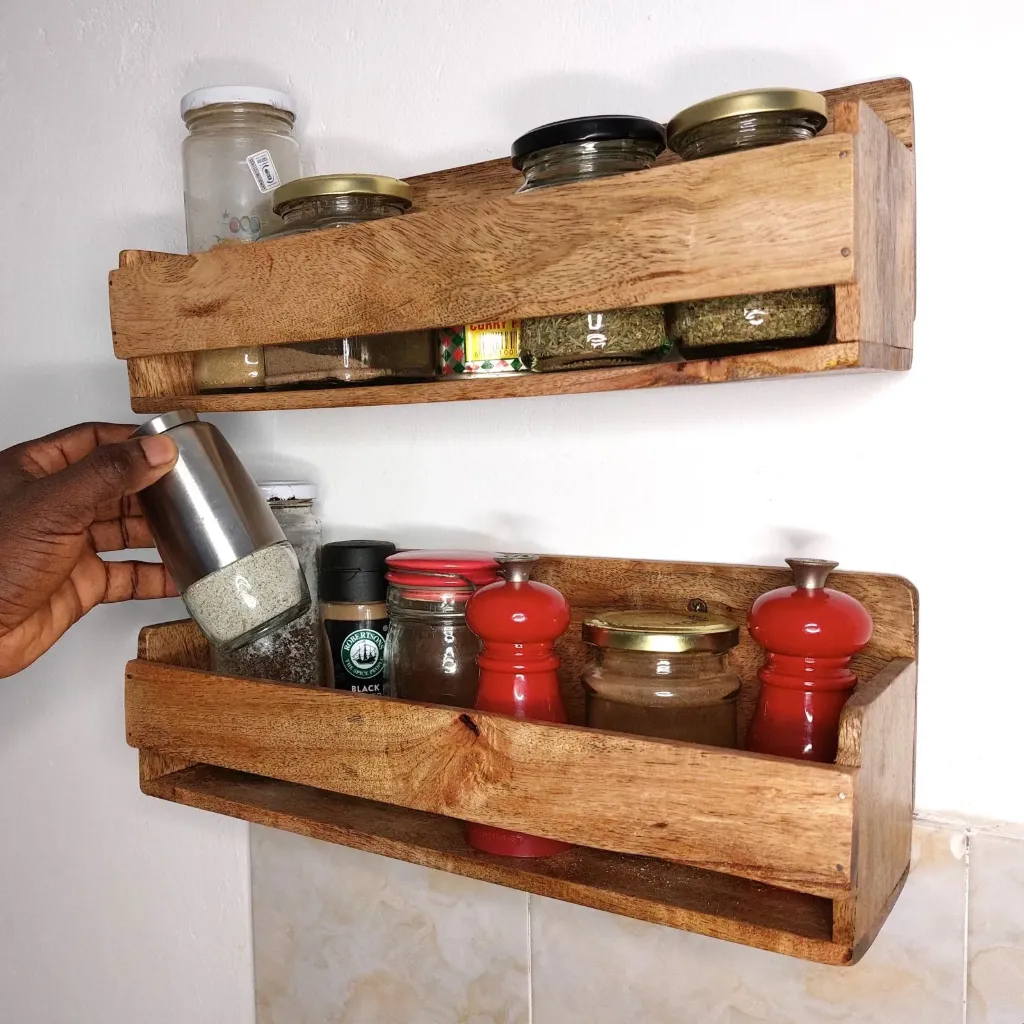Wall Rack (Dark Brown)