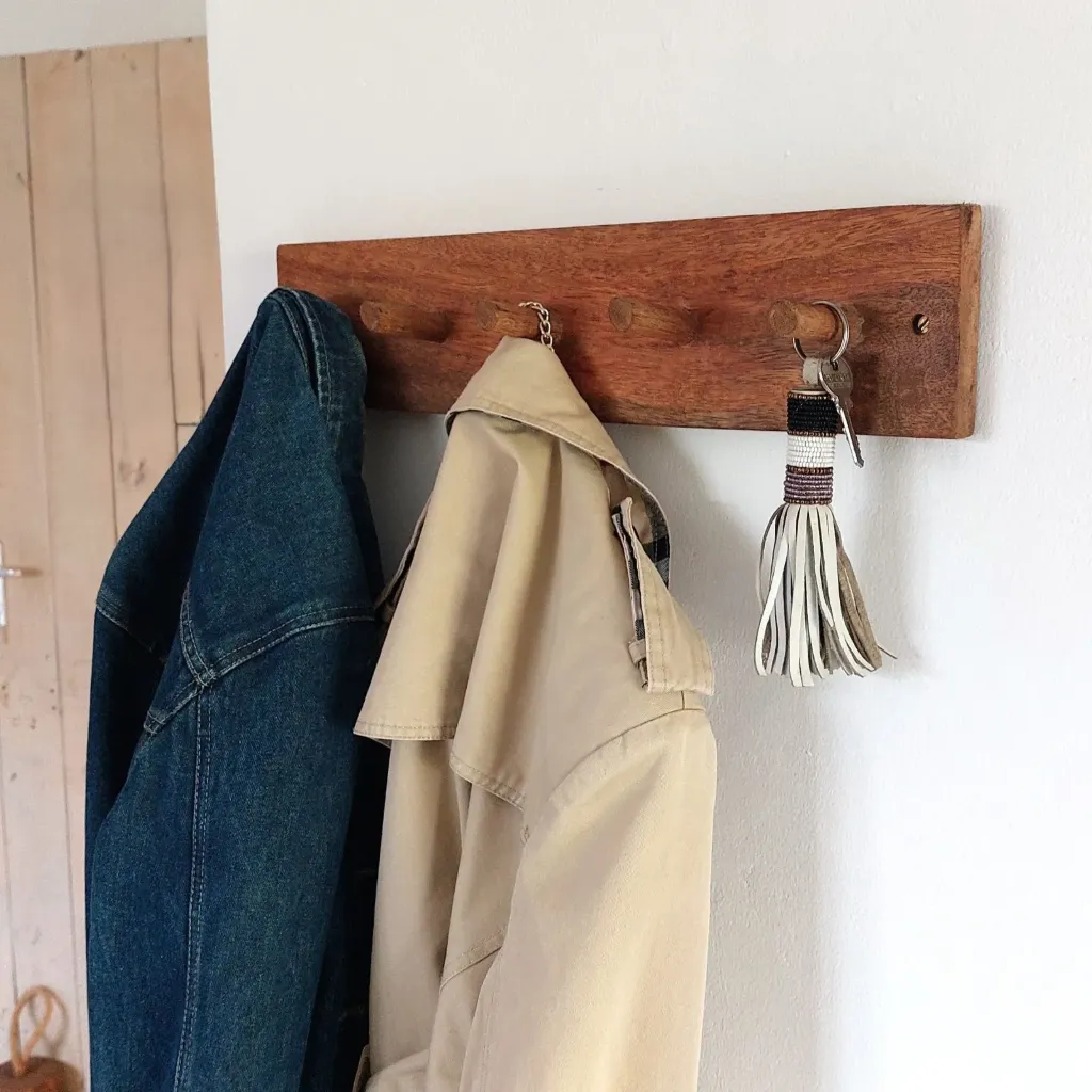 Hook Board 'Country House' (5 Hooks)